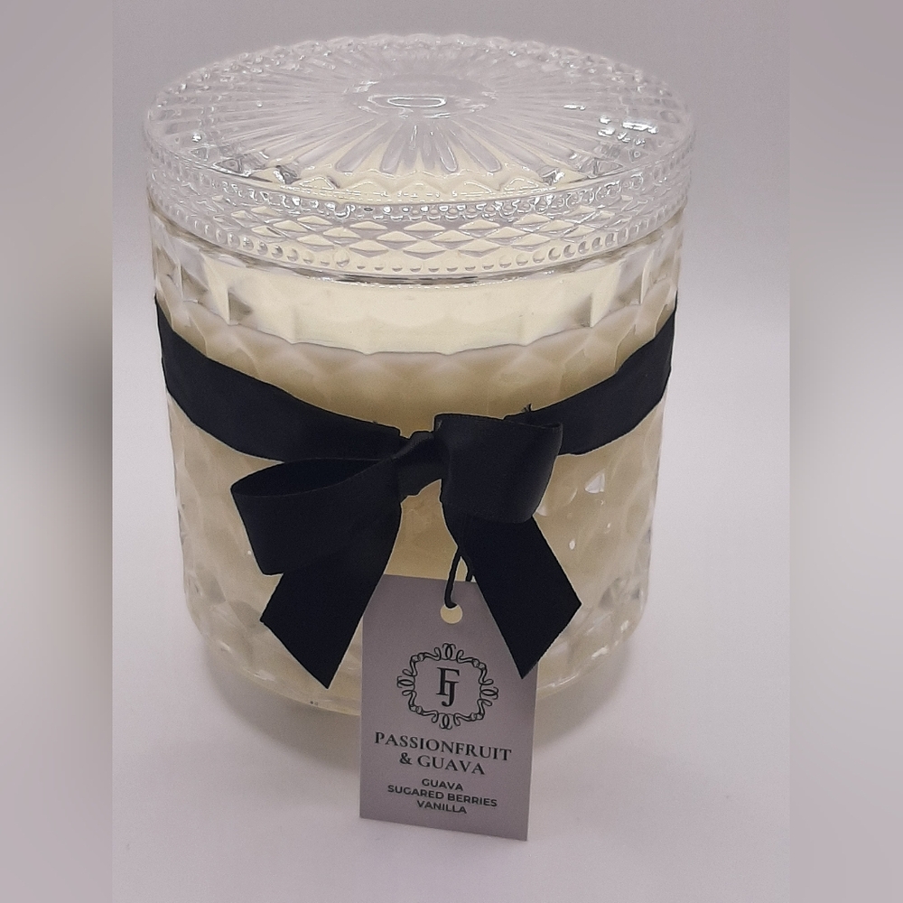 Passionfruit & Guava Satin Candle - Fragrant Jewels